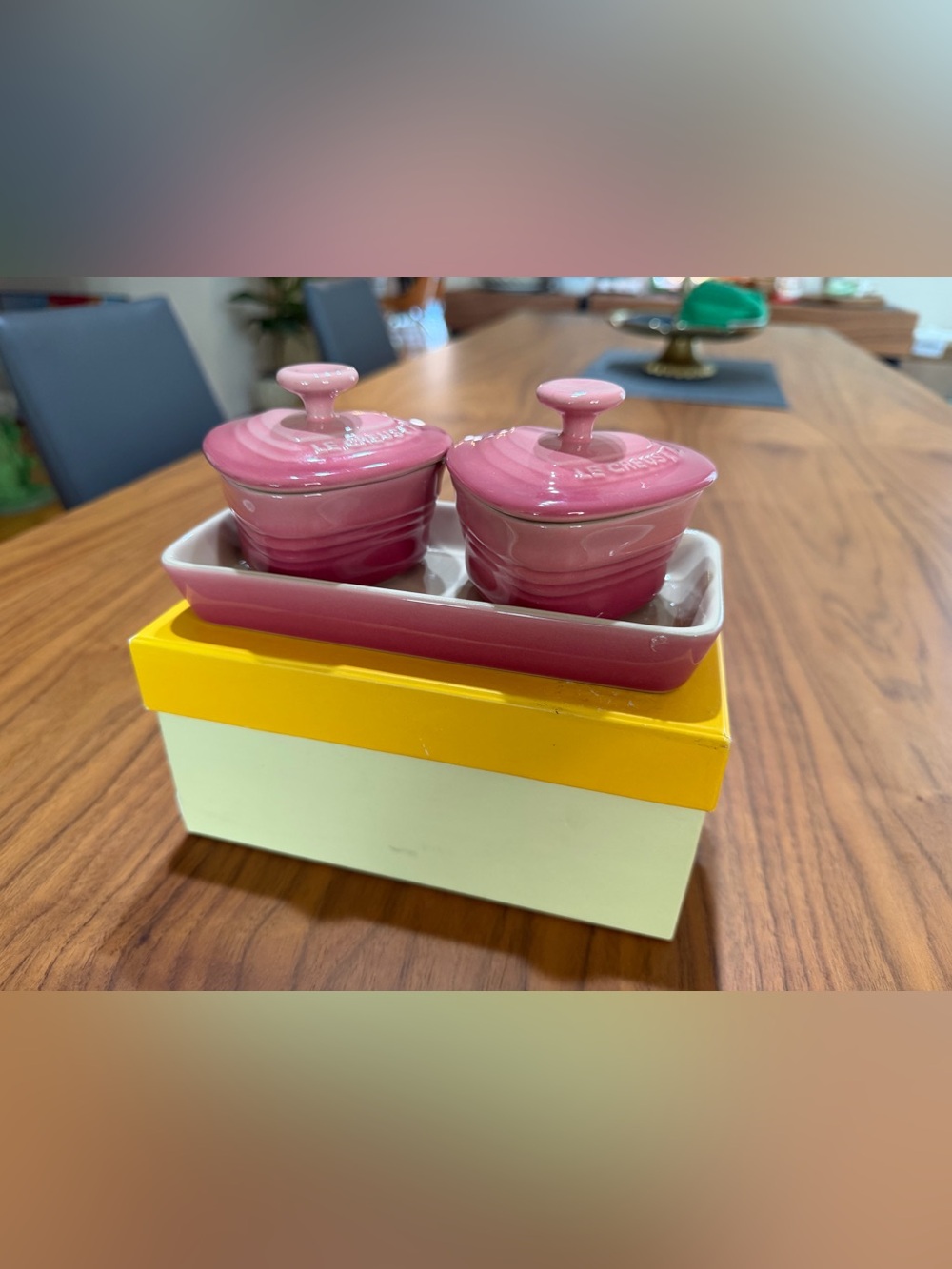 Le Creuset Petite Ramekin D'Amour Set of 2 Heart shaped Cocotte Tray